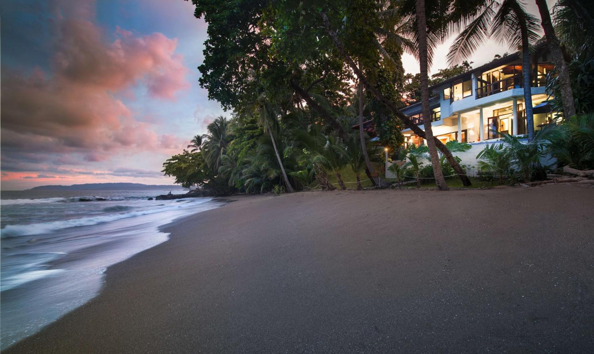 Elegant Costa Rican Villa With Oceanfront Infinity Pool Río Grande Zewnętrze zdjęcie